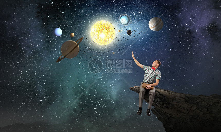 探索空间太阳能电站：未来清洁能源的新希望