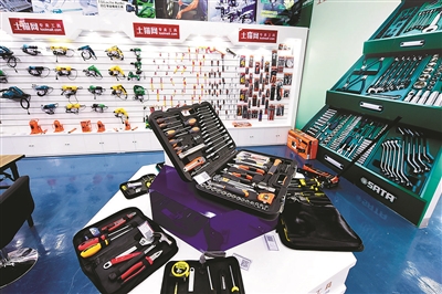 破解跨境电商品牌出海难题：策略与实践