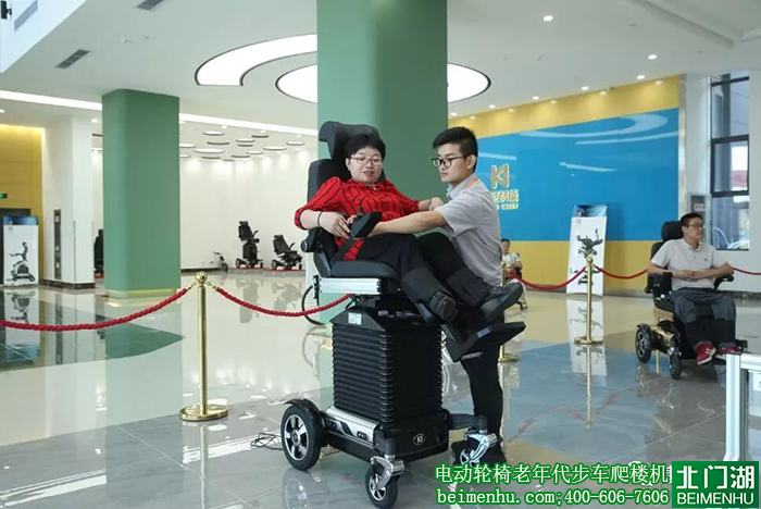 智能轮椅技术革新：为行动不便者带来全新自由体验