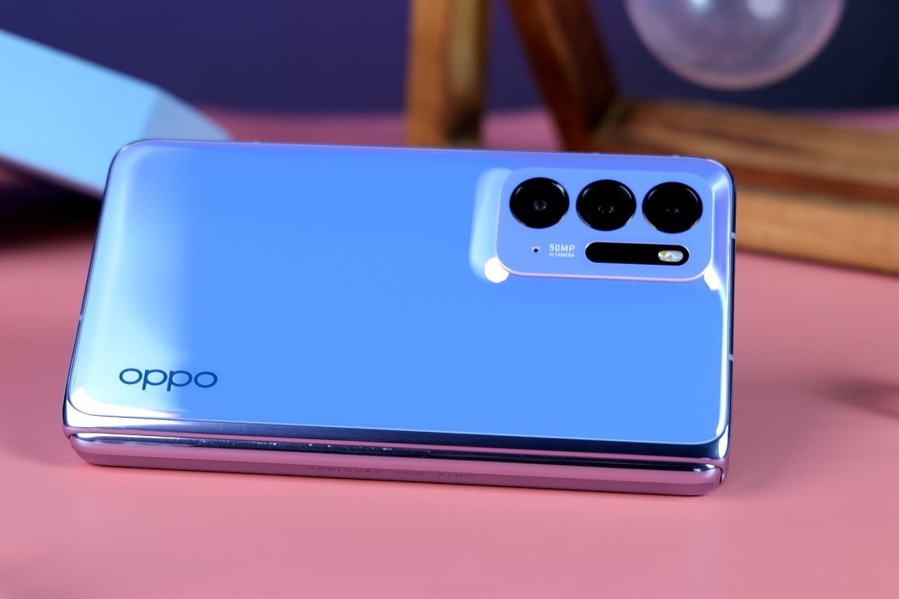 OPPO Find X7 Pro引领未来充电潮流：全球首发240W超级快充 (oppofindx9)