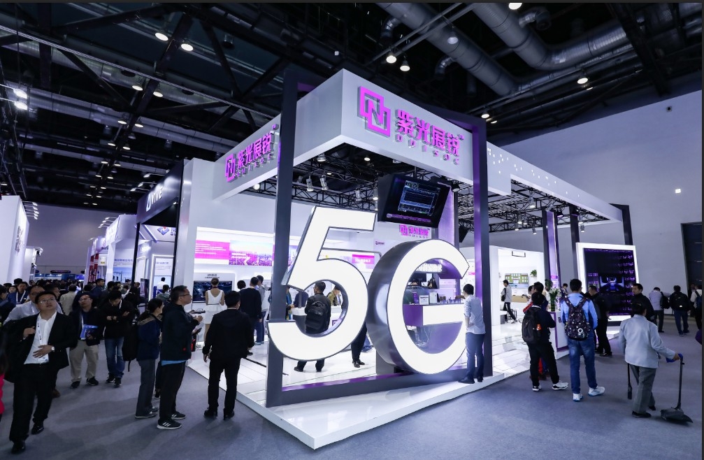 紫光展锐T820引领行业：内置卫星通信开启全新通信体验 (紫光展锐t8200相当于骁龙多少)