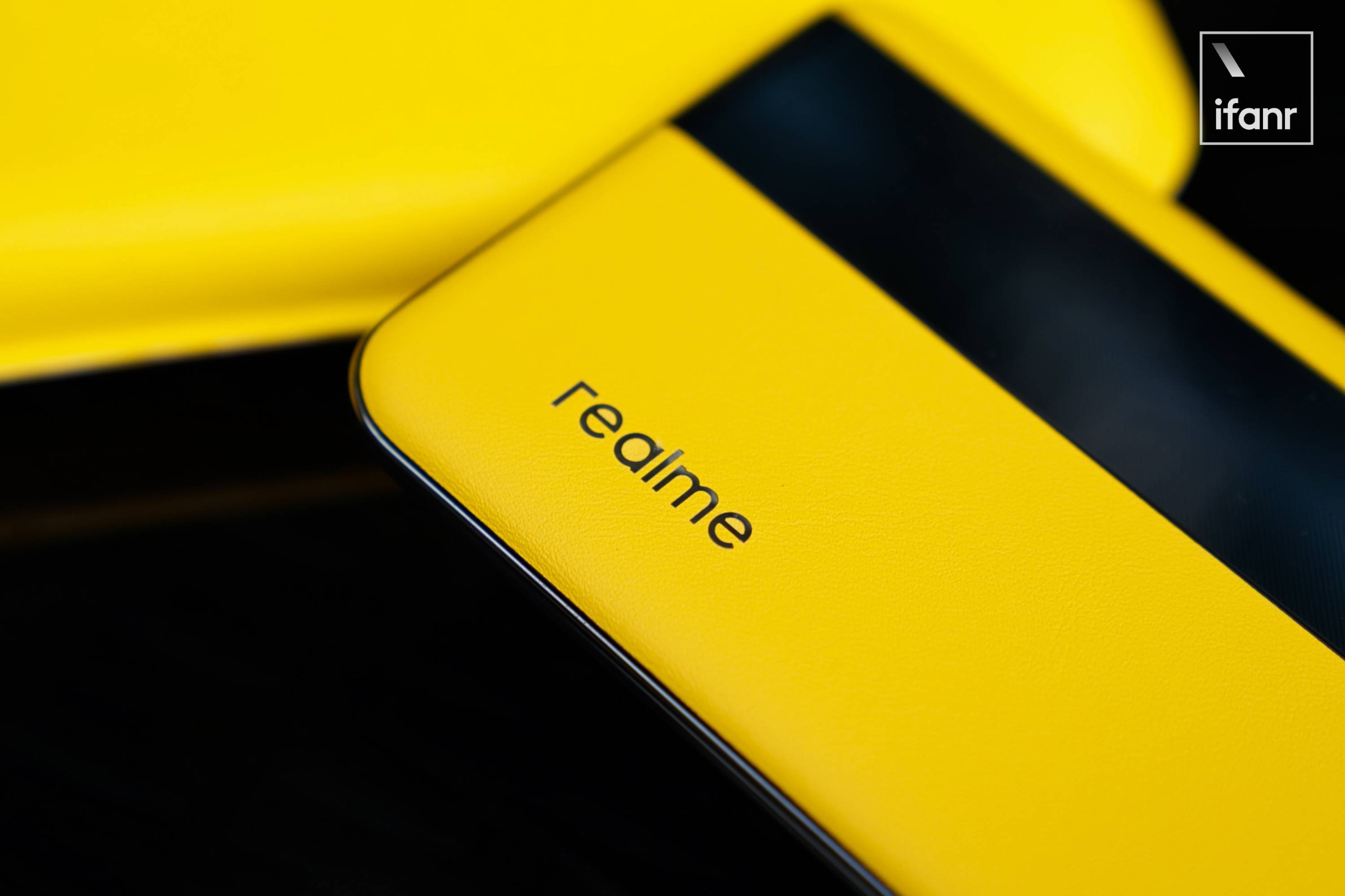 realme GT Neo6搭载240W快充技术：充电速度革命性突破 (realme商城)